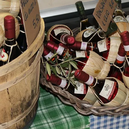 Alojamento de Acomodação e Pequeno-almoço Casa Al Chianti 4*